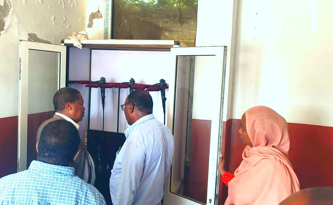 Delegation from the National Center for Gastrointestinal and Liver Diseases Visits White Nile Center